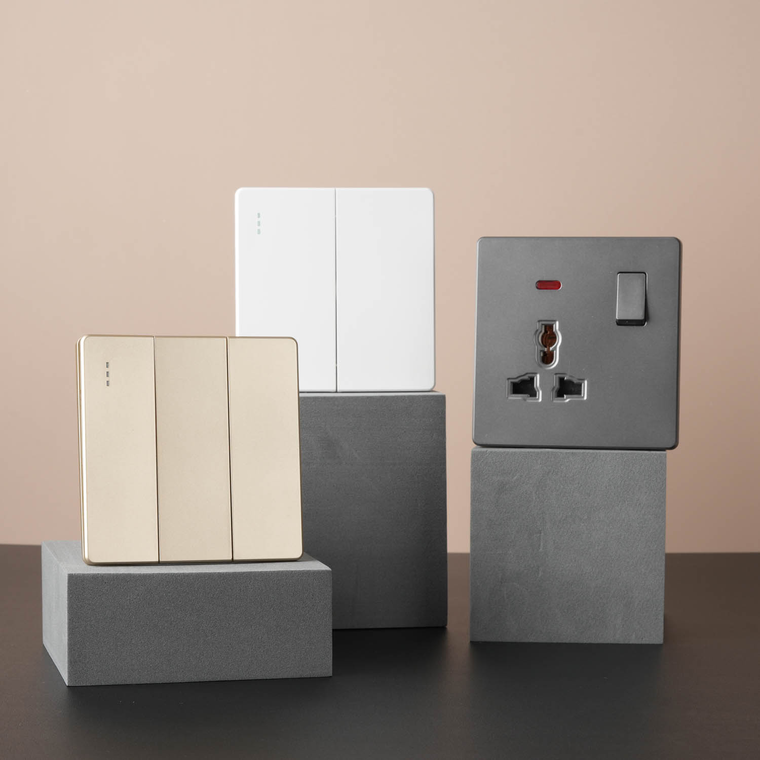 What usage scenarios are suitable for different styles of switches?