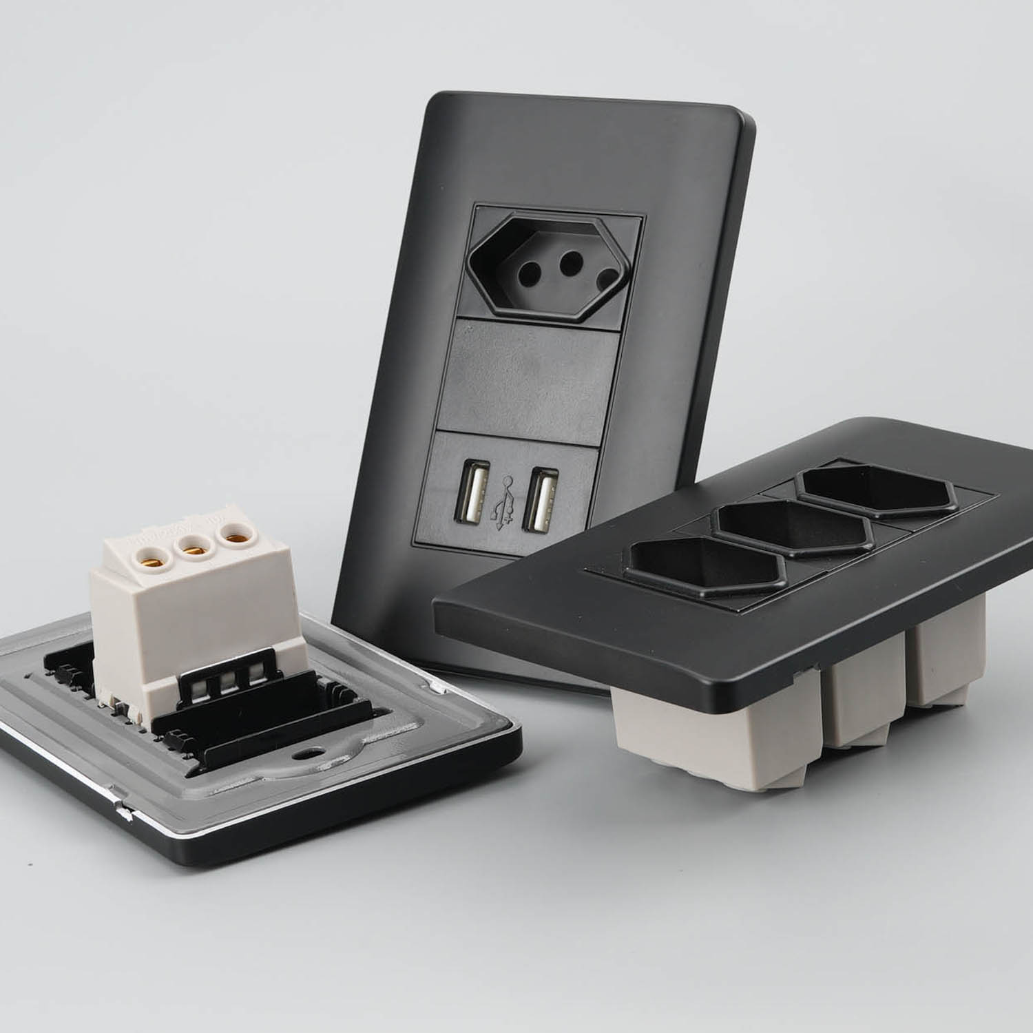 An Insight into Light Switch Manufacturers